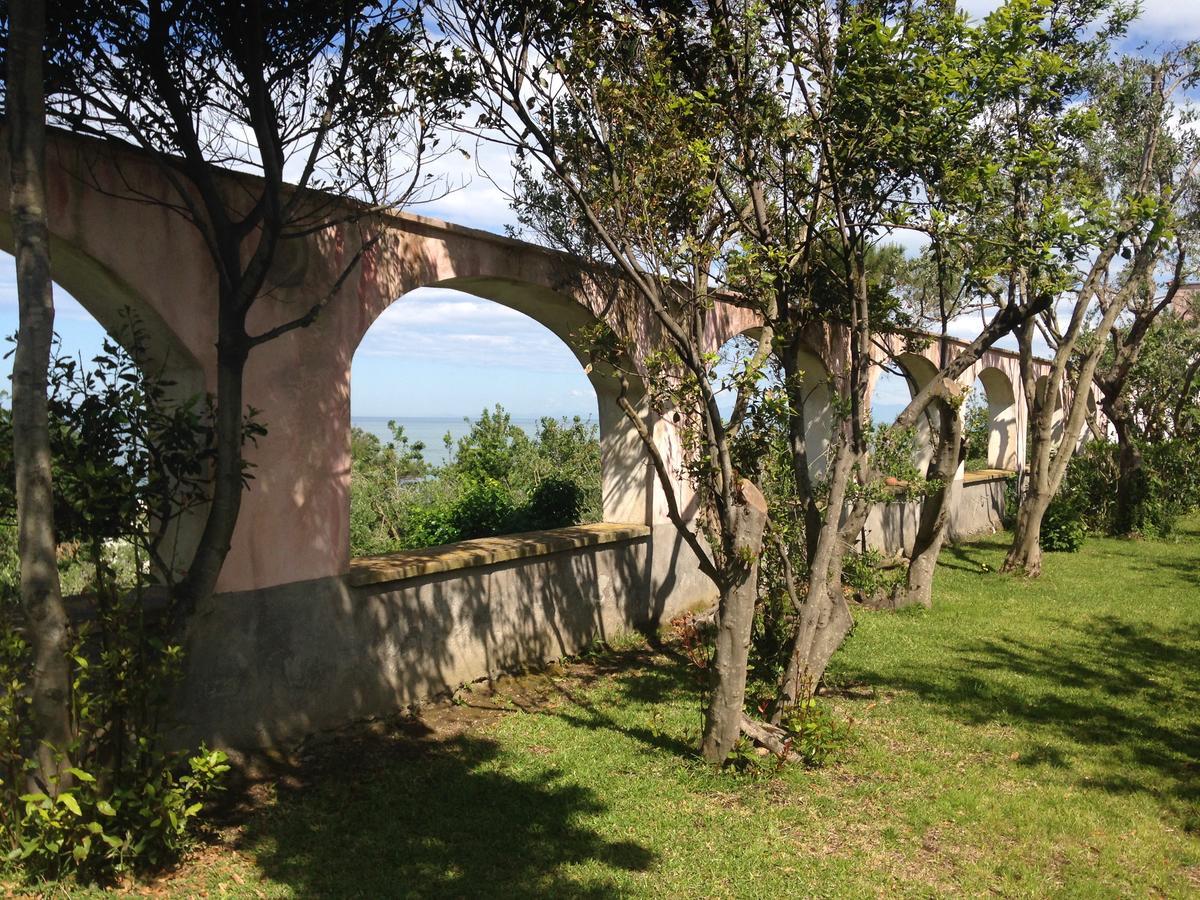Aparthotel La Rosa Dei Venti Procida Exterior foto